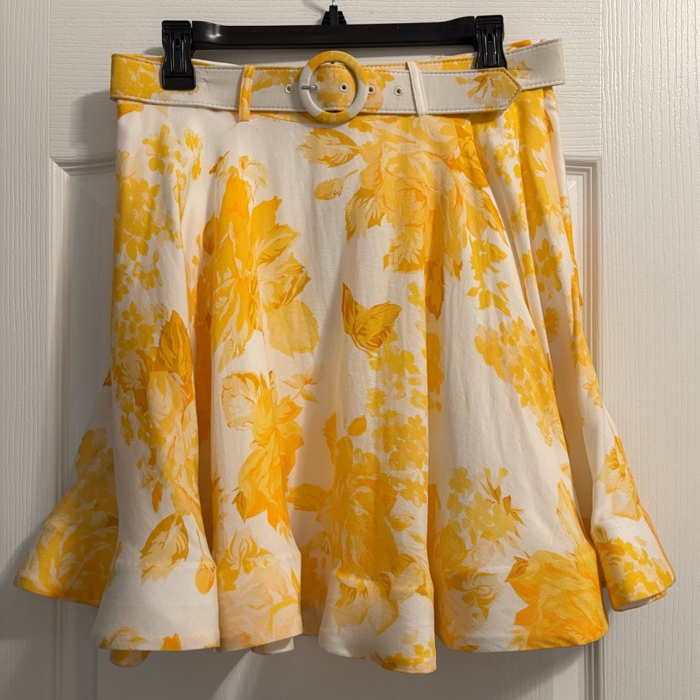 ANTONIO MELANI Yellow and White Floral Skater Lined Skirt with Belt NWT, Size 10
